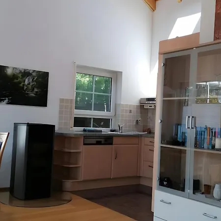Weinstrassenblick Mit Fasssauna Casa de Férias *