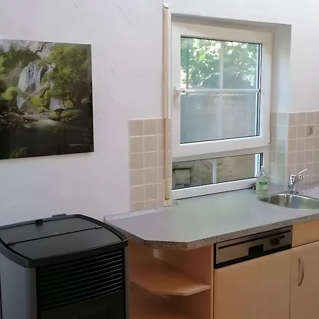 Feriehus Weinstrassenblick Mit Fasssauna Burrweiler